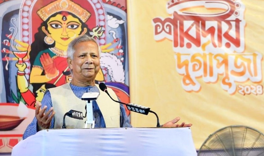 শারদীয় দুর্গাপূজা উপলক্ষে প্রধান উপদেষ্টার ঢাকেশ্বরী মন্দির পরিদর্শন